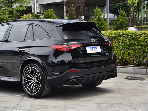2026�� �Ŀ� AMG GLC 43 4MATIC