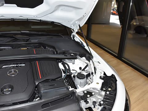 2025�� AMG CLE 53 4MATIC+ ������ܳ�