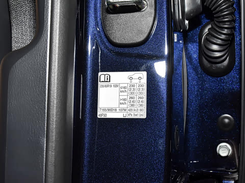 2026�� 300 ����������