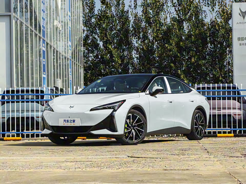 2025�� �Ŀ� 560MAX 185kW