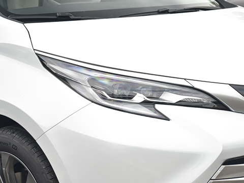 2027�� 2.5L ˫�����������