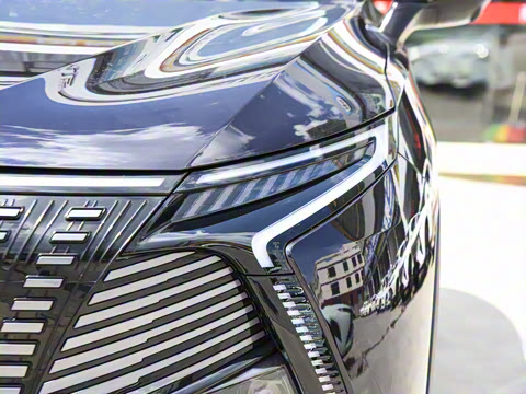 2026�� ����iHD 201km �ƺ��� 7��