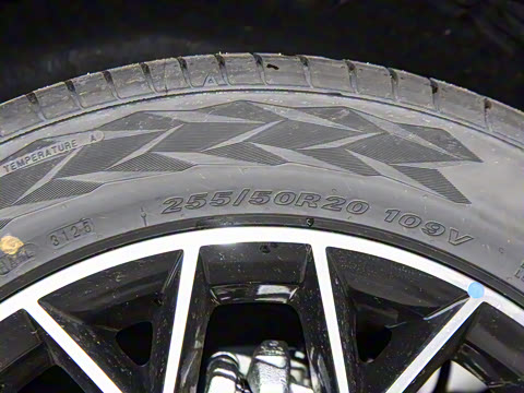 2026�� ����iHD 201km �ƺ��� 7��