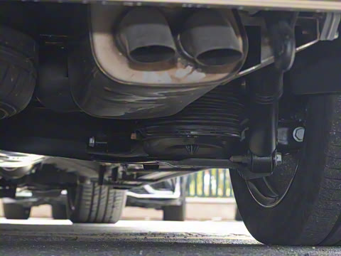 2025�� 2.0T �����