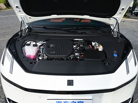 2025�� 240����Ultra