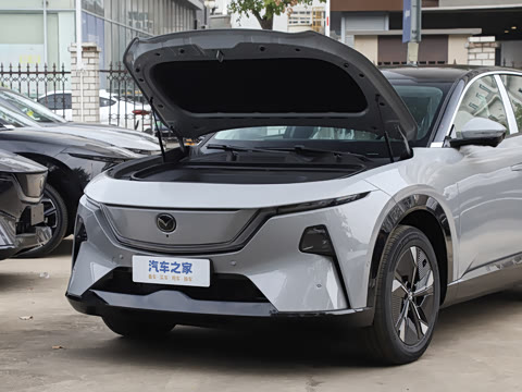 2025�� ����600 Pro