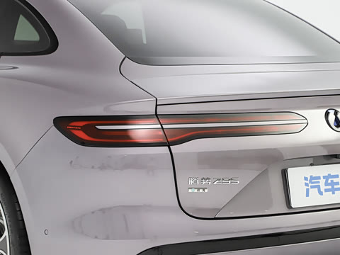 2026�� Z9S �����