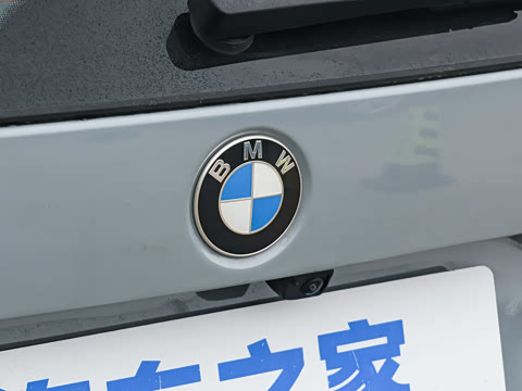 2025�� xDrive25Li M�˶���ҹ��װ