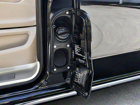 2025�� 2.0T ���ռ����