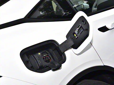 2026�� 550Max��ΪǬ��ADS SE��