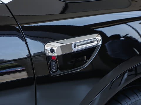 2025�� ���� Ultra�� 52kWh 6���棨896�߼����״