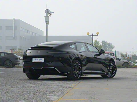 2026�� Ultra ���������