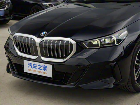 2026�� 525Li M�˶���װ