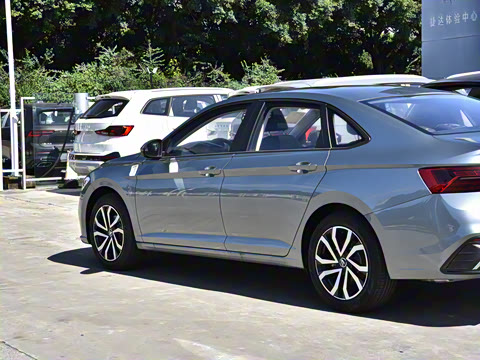 2025�� 1.4T �����ϰ�