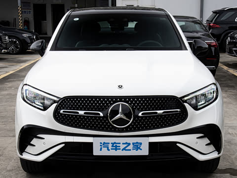 2026�� �Ŀ� GLC 260 4MATIC ����SUV