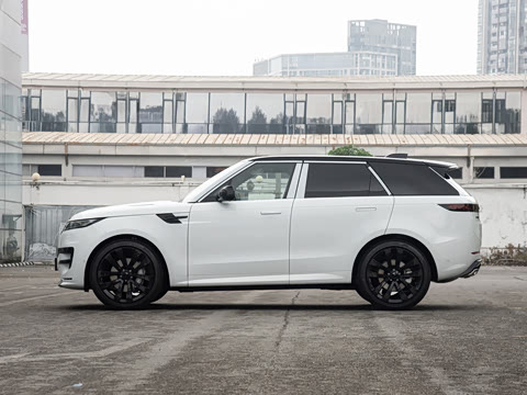 2026�� 400PS Dynamic SE