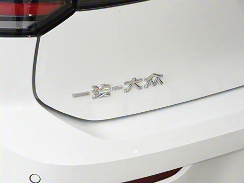 2026�� 300TSI R-Line