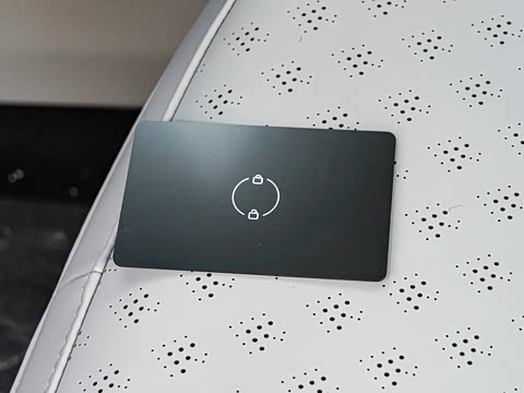 2027�� 405������
