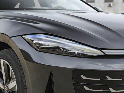 2026�� ���L 300TSI ����