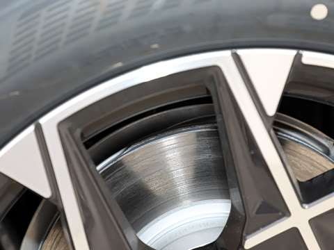 2026�� xDrive25L M�˶���ҹ��װ