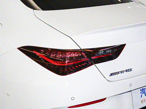 2026�� AMG CLA 35 4MATIC