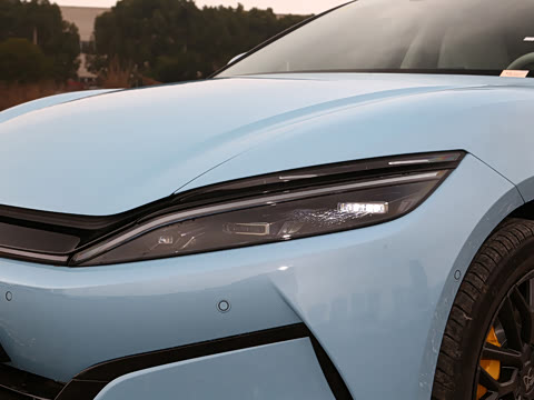 2025�� EV 701KM�����״�������