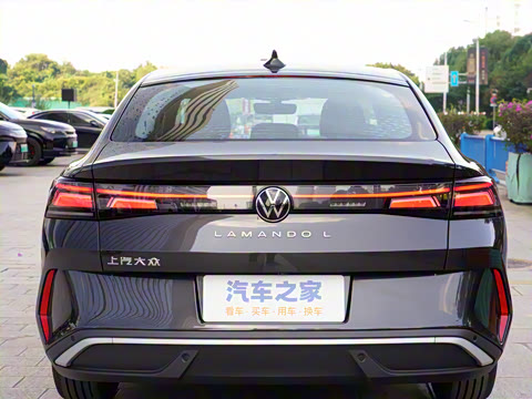 2026�� ���L 300TSI ��а�