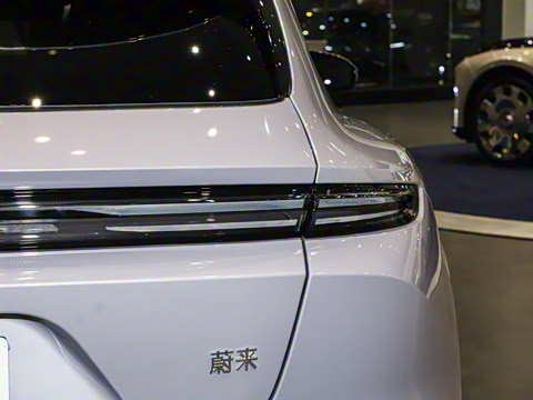 2025�� Զ����װ�޶��� 100kWh Touring