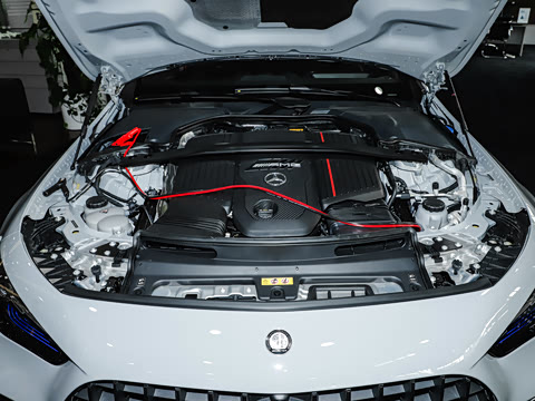 2026�� AMG CLE 53 4MATIC+ ������ܳ�