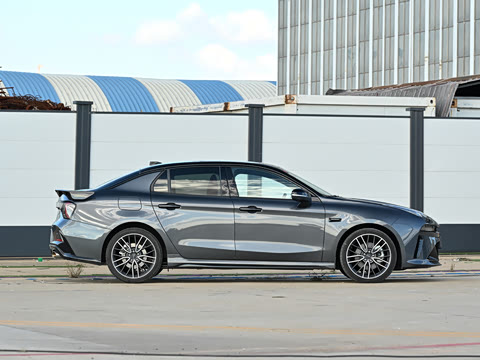 2026�� 2.0TD �Զ� Ultra