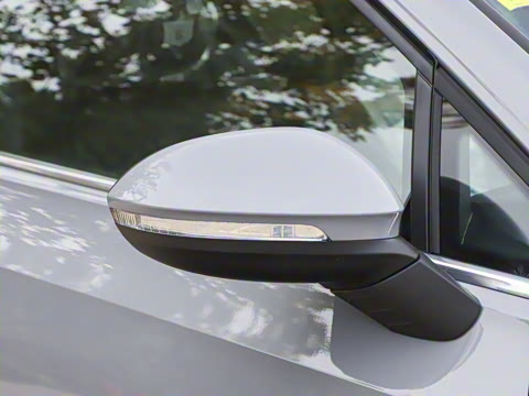 2026�� 300TSI R-Line