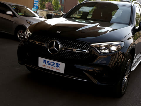 2026�� �Ŀ� GLC 300 L 4MATIC ������