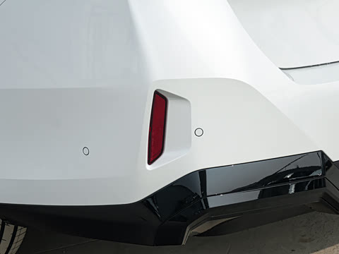 2026�� �Ŀ� 525Li M�˶���װ