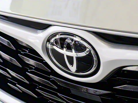 2026�� 2.5L���ܵ��˫������������ 7��