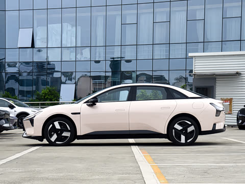 2026�� 610 �������� Max