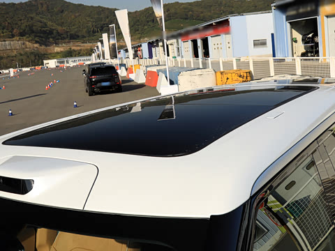 2025�� Hyper�� 70kWh