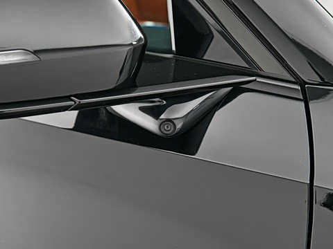 2025�� Ǭ�� UItra 6��