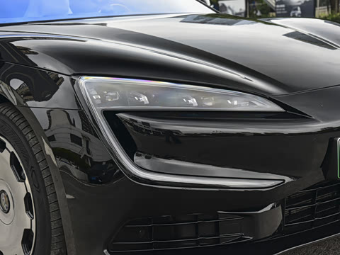 2026�� PHEV ����������