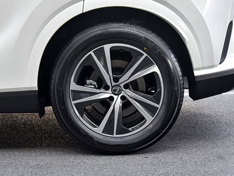 2026�� 350h ����������