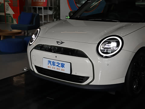 2025�� PAUL SMITH ���ʦ��