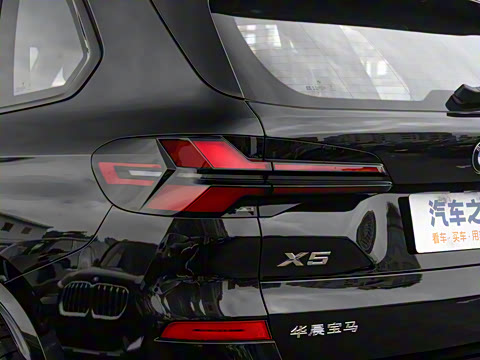 2025�� xDrive 40Li ������M�˶���ҹ��װ