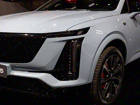 2025�� 2.0T ������