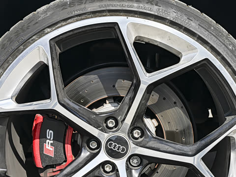 2025��  RS 6 4.0T Avant performance