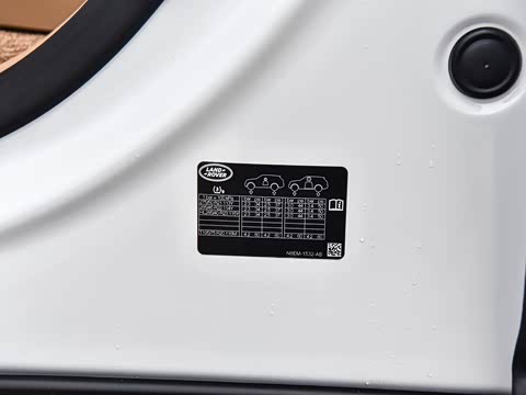 2025�� 3.0 L6 400PS SV���ٴ����ӳ��� 4��