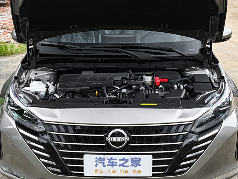 2025�� 2.0L XL-TLS ������