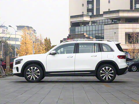 2026�� GLB 220 ʱ����