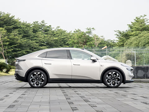 2026�� 85kWh Max+