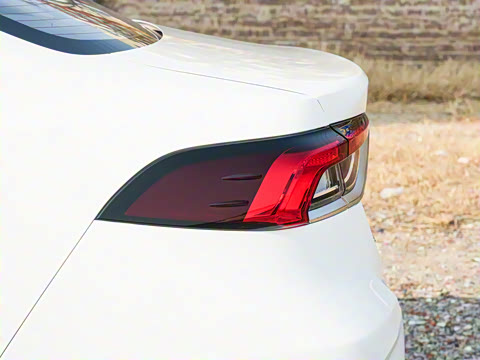 2025�� 1.2T �ȷ��