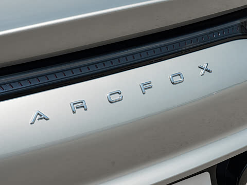 2026�� 535 PLUS�����