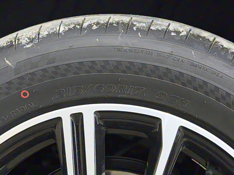 2025�� EM-i 70km ������